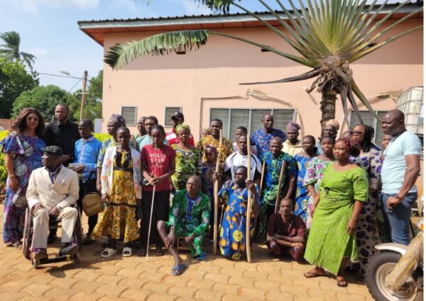 PADMAR et la FAPHB renforcent les capacités des personnes handicapées : une séance d’éducation nutritionnelle et de démonstration culinaire réussie