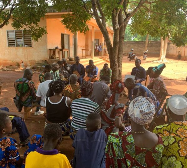 Mobilisation des personnes  handicapées pour la connaissance des textes et l’accès à la carte d’égalité des chances.