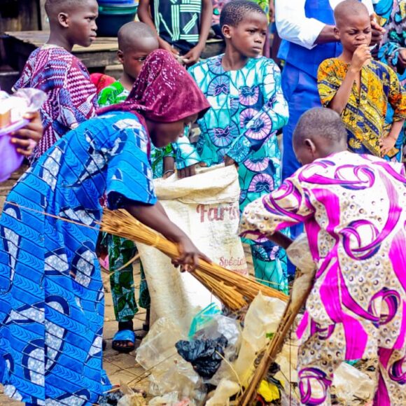 Protection de l’environnement : des enfants handicapés et orphelins s’engagent pour un cadre de vie sain
