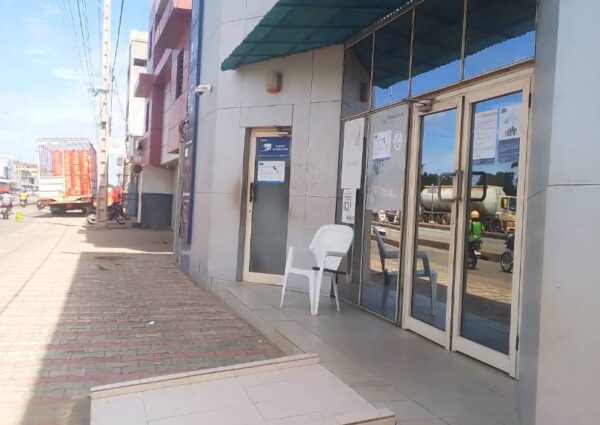 Accessibilité des personnes handicapées dans les banques : Quelques banques de Cotonou suivent les normes