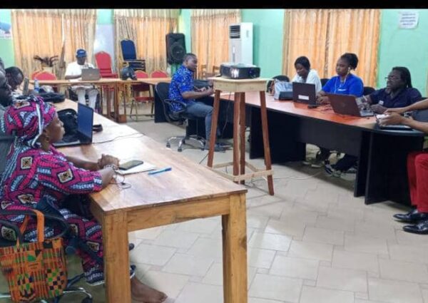 Session du Comité National de Plaidoyer de la FAPHB : un pas vers l’action Les acteurs du plaidoyer unissent leurs forces pour une société plus inclusive