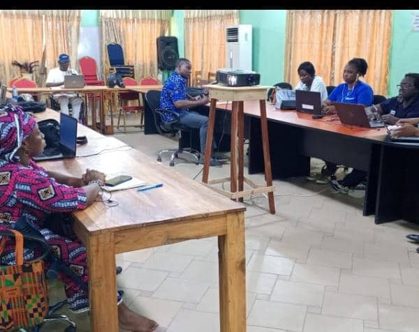 Session du Comité National de Plaidoyer de la FAPHB : un pas vers l’action Les acteurs du plaidoyer unissent leurs forces pour une société plus inclusive