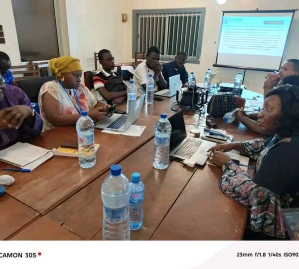 Revue d’activités à mi-parcours, une démarche de transparence et de gestion axée sur des résultats