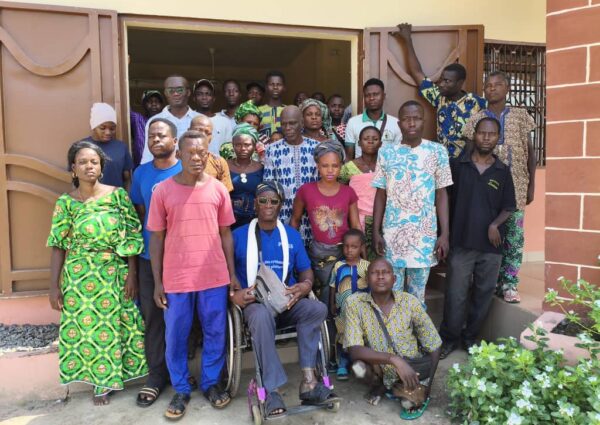 Aklampa : PRIMA organise des séances de restitution au groupement des Personnes Handicapées Djolo Mahouton sur les pratiques d’une agriculture durable et climato-resiliente.